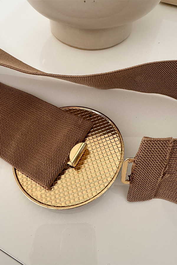 Alternative view of Capucine belt
