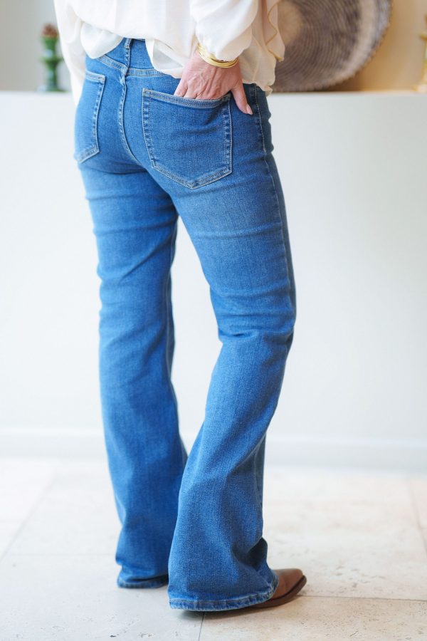 Tia Jeans - Image 2