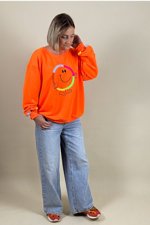 Alternative view of Smiley Sweat