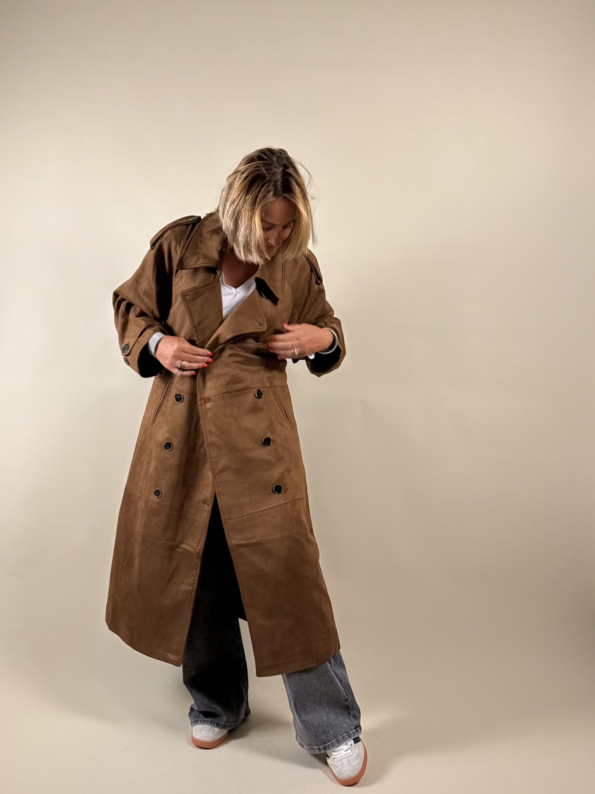 Long trench en daim marron