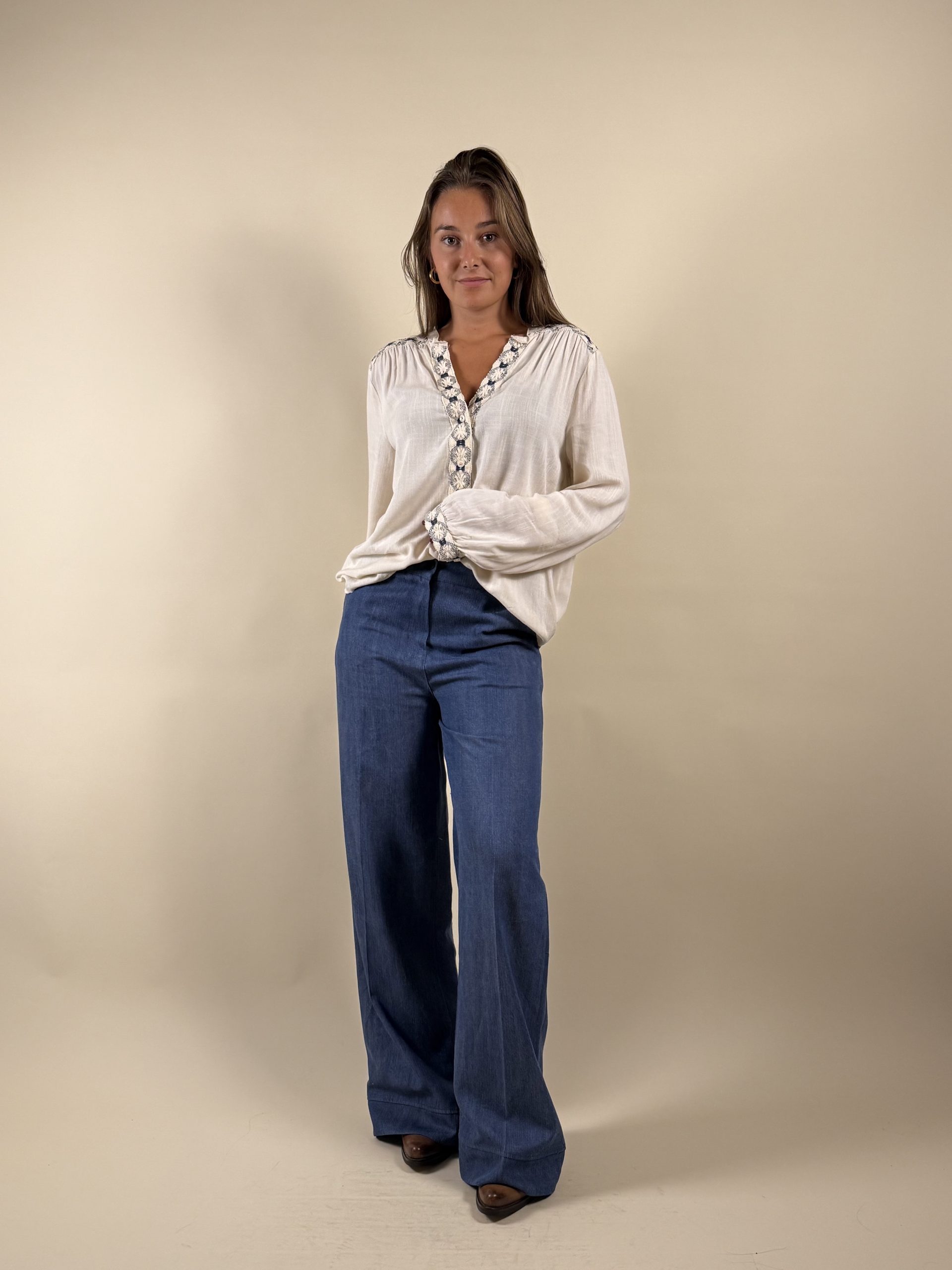 Teona Shirt - Image 4