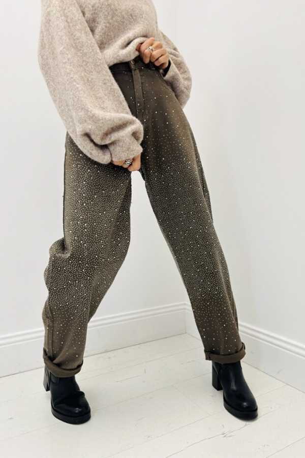 Jean Esther – Image 3