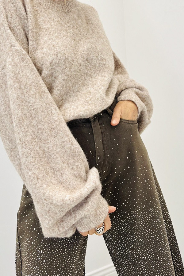 Alternative view of Jean Esther