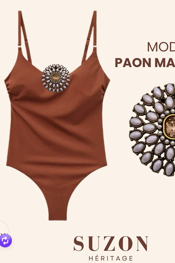 Alternative view of Clip Paon