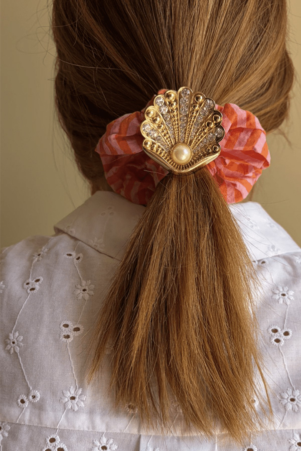 Alternative view of Clip Vénus Doré