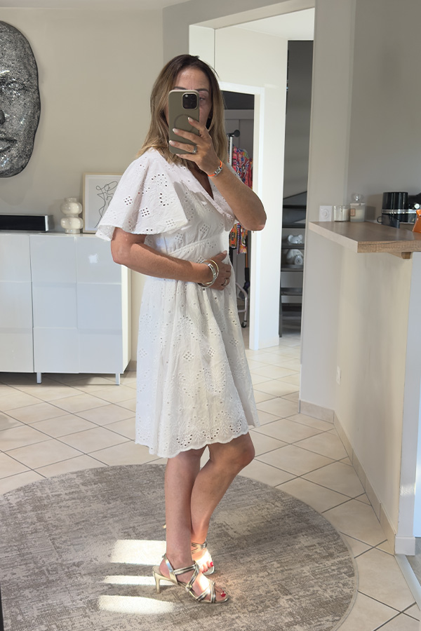 Robe Jalen – Robe Blanche en Broderie Anglaise 100% Coton
