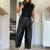 pantalon simili cuir coupe barrel femme